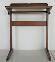 Load image into Gallery viewer, Addi 22 Sofa Desk