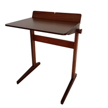 Load image into Gallery viewer, Addi 22 Sofa Desk