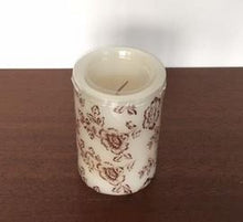 Load image into Gallery viewer, Floral Patterned Candle
